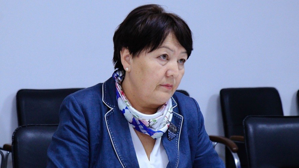По оценкам экспертов: Дефицит учебников в Кыргызстане может сохраняться еще три года