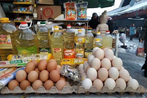 Минэкономики: разница в ценах на товары между рынками и супермаркетами незначительна