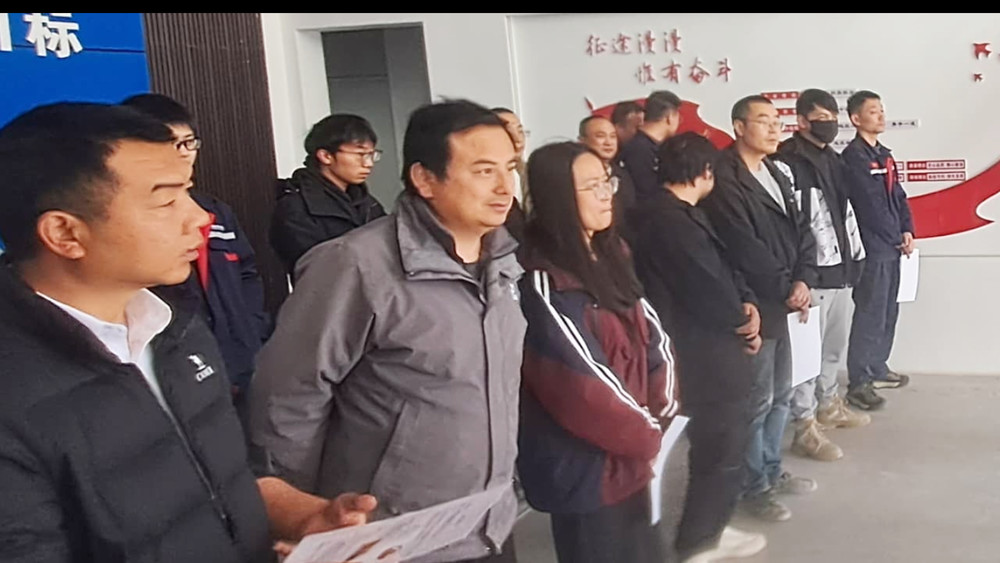 Ат-Башыда Кытай–Кыргызстан–Өзбекстан темир жолу куруучуларына чума илдетинен сактануу боюнча түшүндүрүү берилди