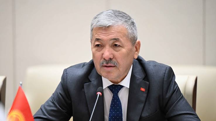 Адылбек Касымалиев: Размер внешнего долга не угрожает экономике Кыргызстана