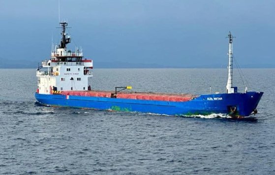 Два судна атакованы дронами в Черном море: одно затонуло, экипаж второго эвакуирован