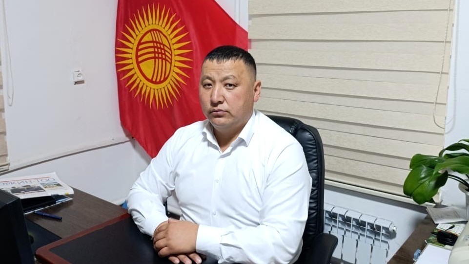 Ак-Суй районунун Каракол айыл өкмөтүнүн башчысы болуп Бактыбек Карыбаев дайындалды