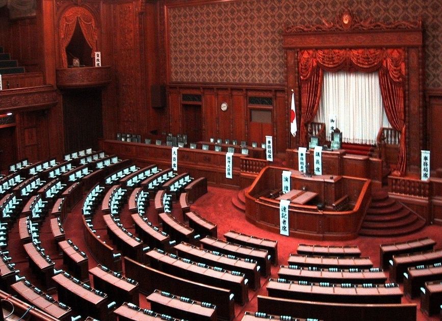 Япония парламенти экинчи борбор шаар түзүү жөнүндө мыйзам долбоорун кабыл алды