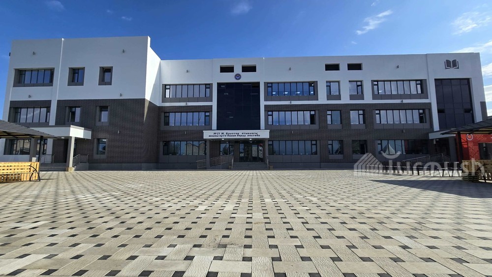 В Манасе ввели в эксплуатацию корпуса трех школ и детский сад общей вместимостью 1125 учащихся