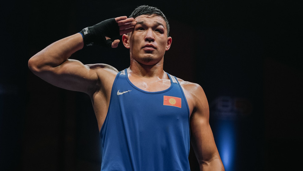 Кыргызстандык спортчу Алмаз Орозбеков Азия чемпионатынын (U-23) күмүш байгесин жеңип алды