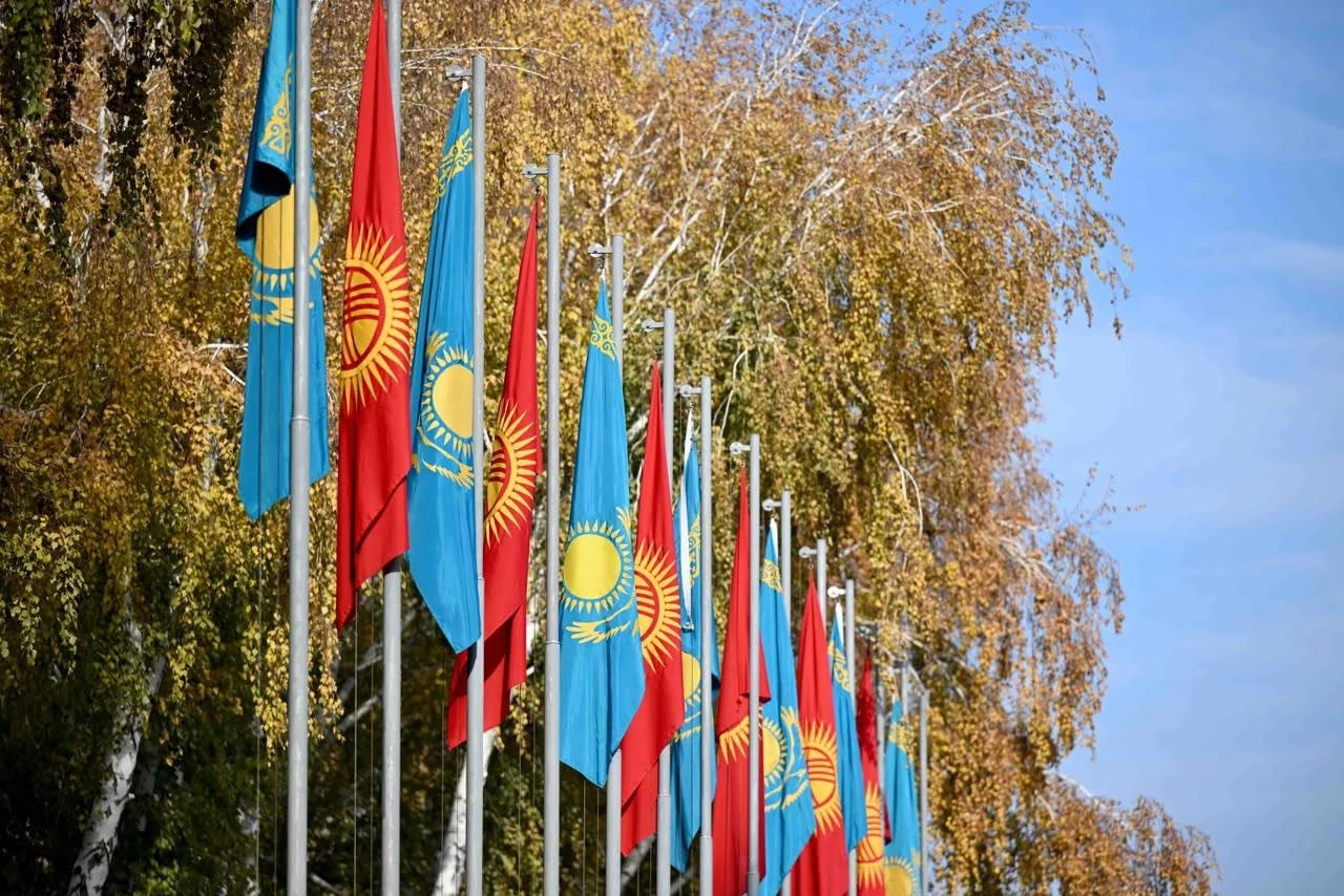 В Бишкеке стартовал второй форум межрегионального сотрудничества Кыргызстана и Казахстана