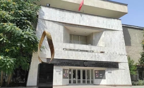 Бишкекте «Улоо. Мугалим жана окуучу» көргөзмөсү ачылат