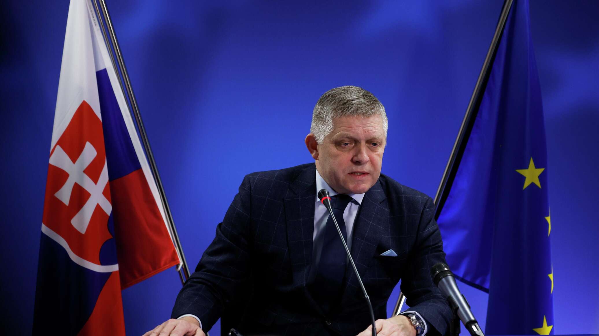 Фицонун айтымы: АКШ менен Россиянын келишими Европа Бирлигинин жетекчилигинин акылсыздыгын көрсөтөт