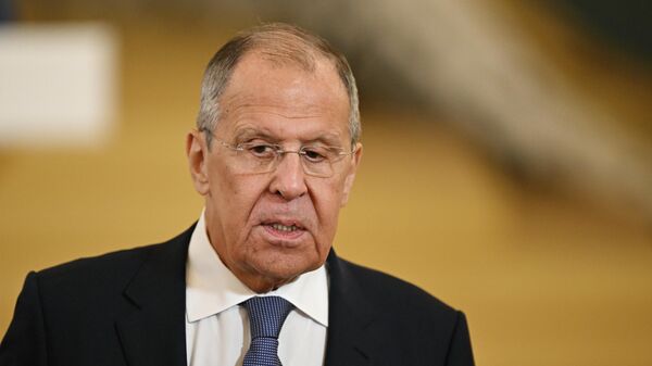 Лавров: АКШ менен Орусиянын келишимдеринин бузулушуна ким күнөөлүү экенин тактоо керек