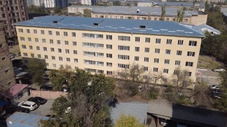 В Жогорку Кенеше инициировали проверку статуса общежитий вузов Кыргызстана