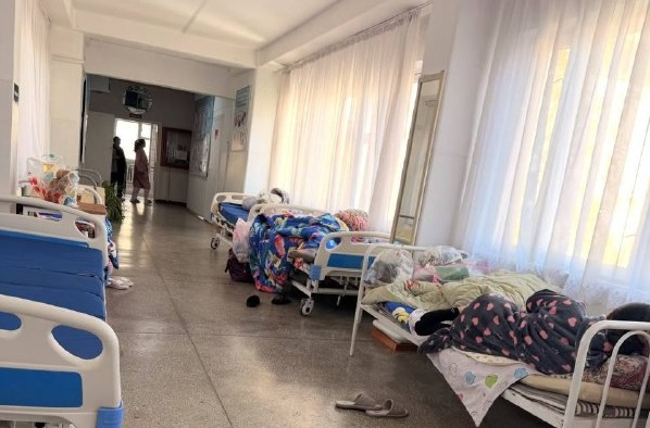 Чуйдагы төрөт үйүндө палаталарда ара балдар, төрөт жанамасынан жарандар кайгырды