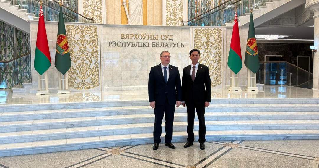 Кыргызстан менен Беларусьтун жогорку сотторунун кызматташуу жөнүндө жаңы келишимин талкуулашты