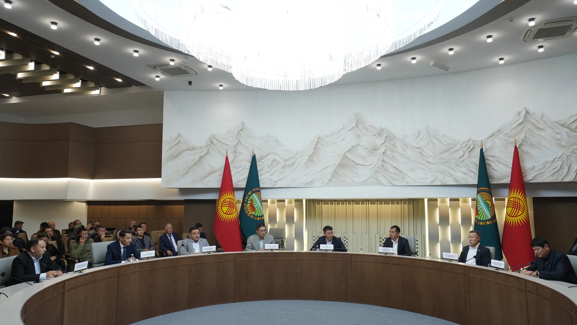 Кыргызстан жана Казакстан фермерлери мал чарбасы боюнча тажрыйба алмаштышты