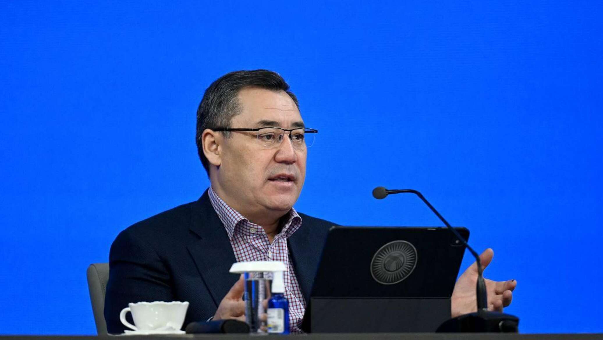 Президент Жапаров озвучил жесткую позицию по искоренению насилия в школах Чаткальского района