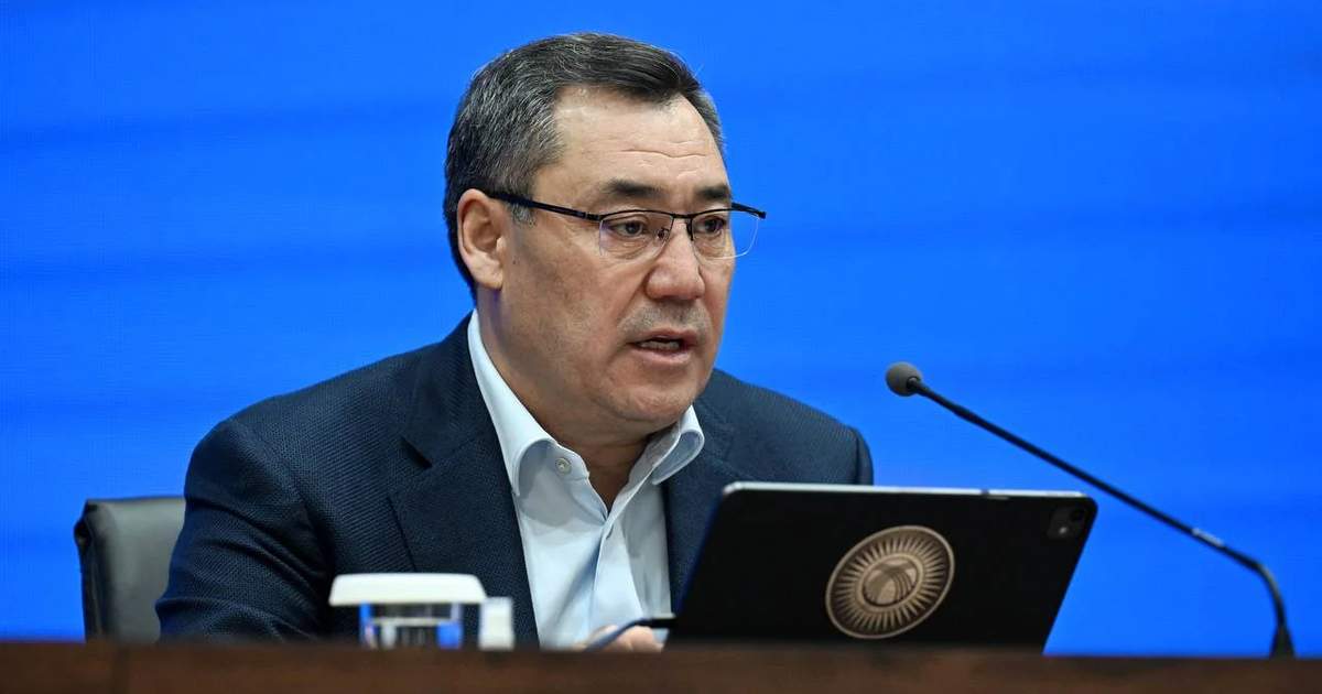 Садыр Жапаров билим берүү министрлигин толугу менен санариптештирүүнү талап кылды