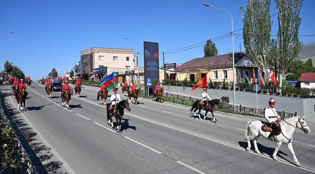 Фото: Кабар (рус.)