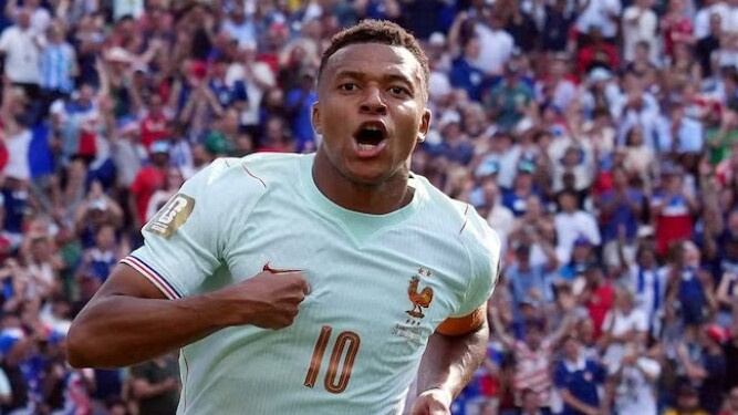Франция первой вышла в полуфинал ЧМ-2026 после победы над Марокко