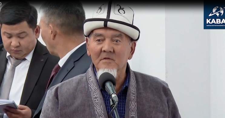 Президент поручил присвоить больнице в Ак-Татыре имя павшего военнослужащего и ускорить строительство