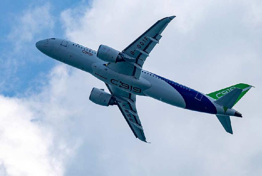 Кытайлык C919 учагы Пекин менен Улан-Батор аралык эл аралык каттамга чыкты