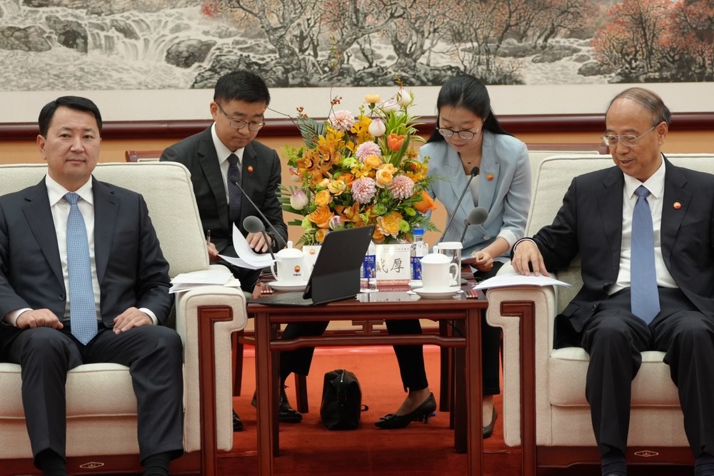 Фото: Tazabek