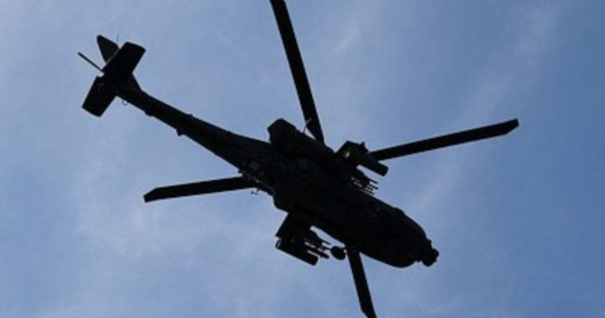 Техас штатында AH-64 Apache аскердик вертолеты кулап, эки учкучунан ажырады