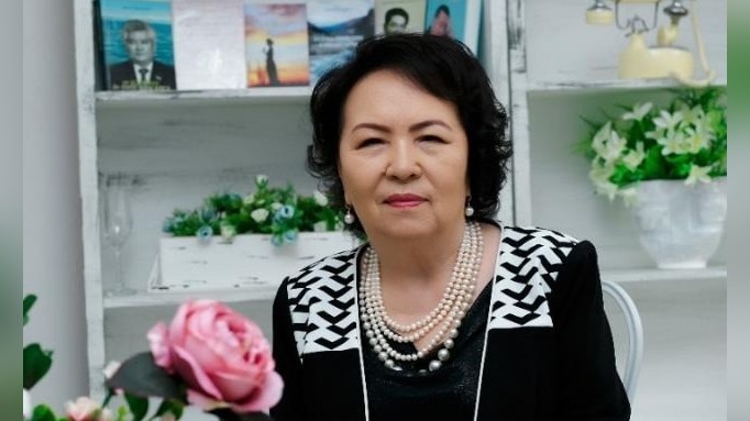 «Сары-Өзон энциклопедиясы» китеби чыкты, ал Чуй облусунун көрүнүктүү инсандарына арналган