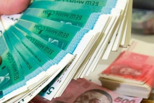 Кыргызстандагы айланма акчанын көлөмү 1-октябрда 324 млрд сомго жетти