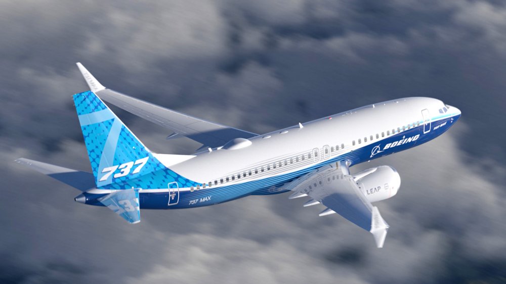 Boeing выявила программный сбой в 737 MAX, затрагивающий системы навигации и автопилота