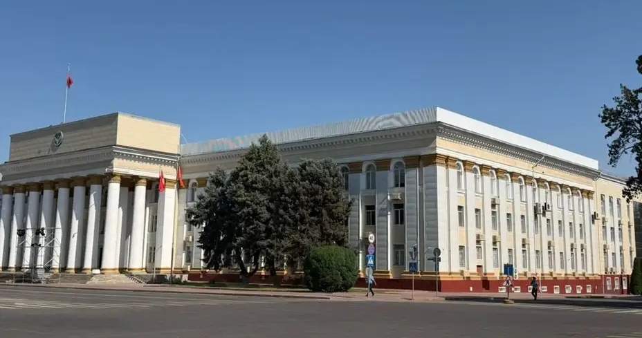 В Бишкеке ограничат движение на Старой площади из-за выставок «АгроТехЭкспо – 2026» и ярмарки «Алтын куз»
