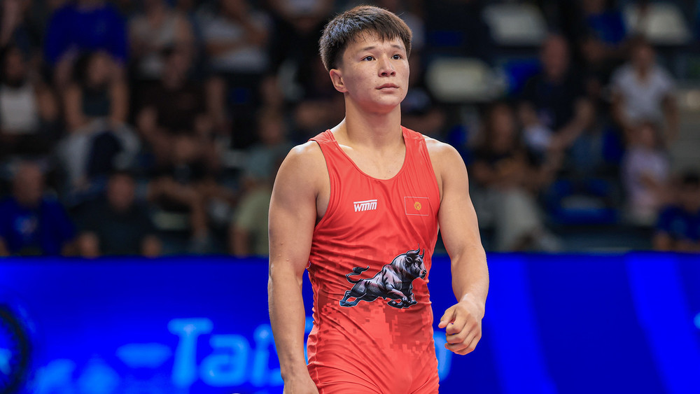 Кубаныч Арынов завоевал бронзу на молодежном чемпионате мира по греко-римской борьбе в США