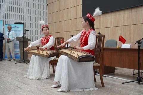Фото: Кабар (рус.)