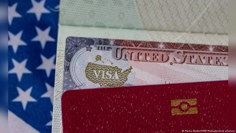 Суд США отменил запрет на иммиграционные визы для 75 стран, включая Кыргызстан