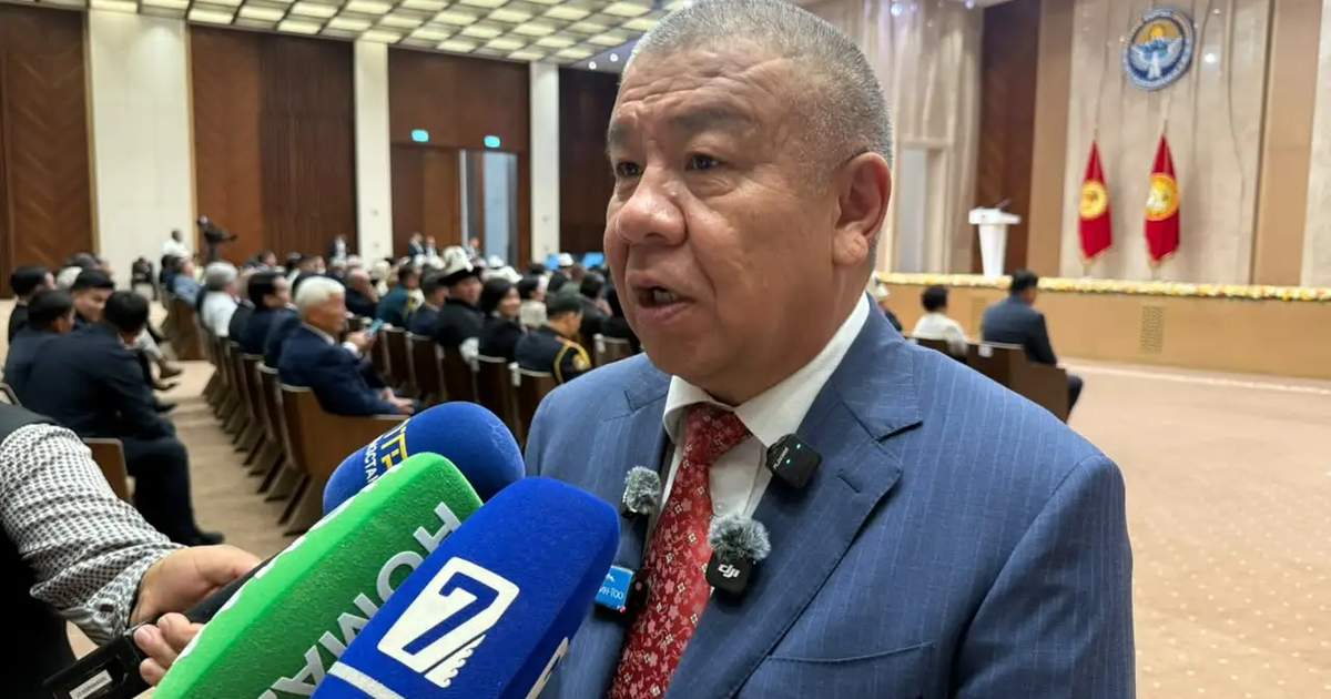 Глава ГНС Алманбет Шыкмаматов награжден орденом «Манас» III степени: «Это большая ответственность»