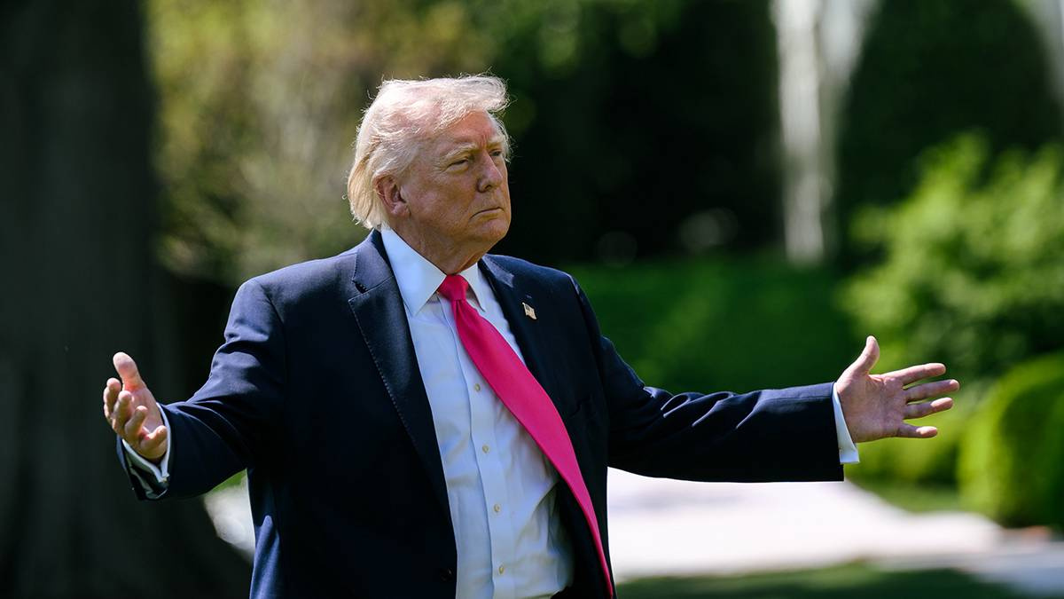 Трамп: Мен сегиз Нобель премиясына татыктуумун