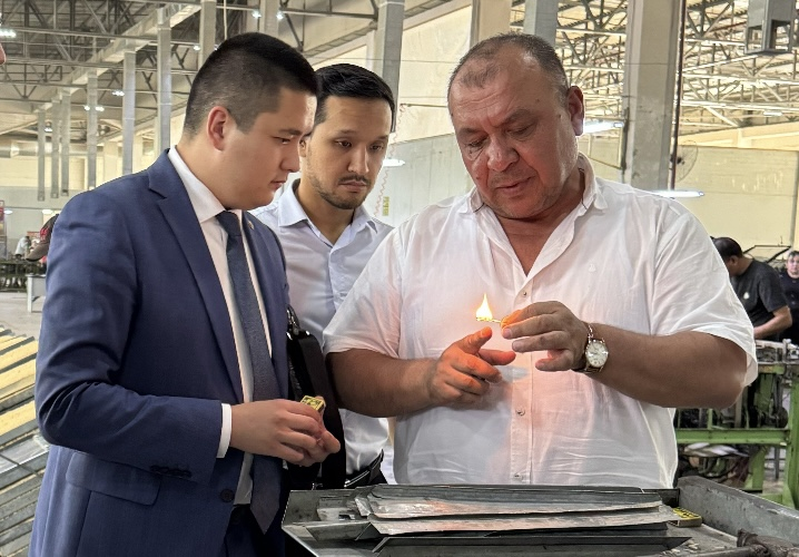 Кыргызстан и Узбекистан изучают возможность создания совместного производства спичек