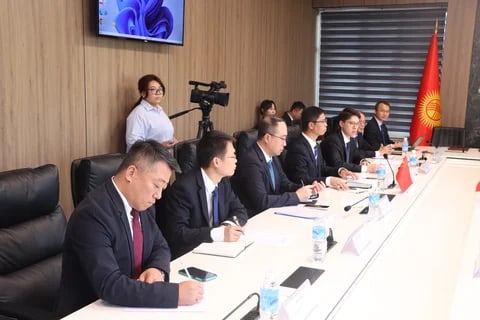 Министерство энергетики КР обсудировало с китайской компанией инвестиции в энергетику