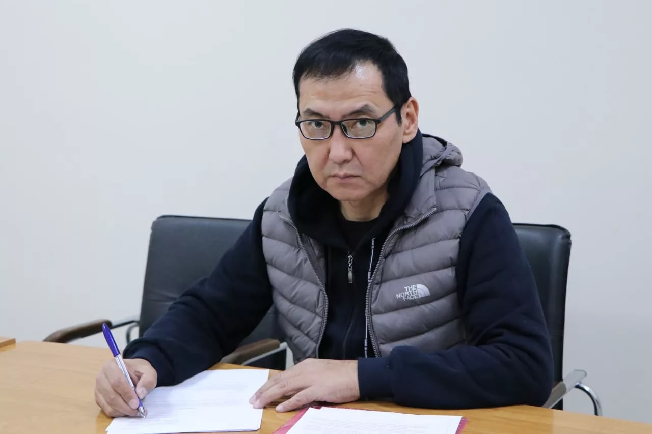 Кыргызстандын белгилүү саясий ишмери Нурлан Мотуев көз жумду