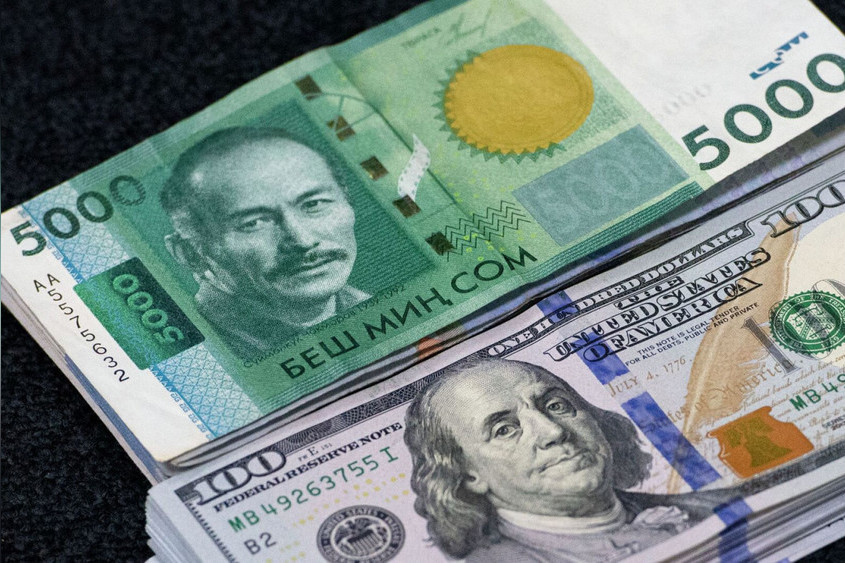 Минфин: дополнительные расходы на повышение зарплат бюджетникам составят 72 млрд сомов в год