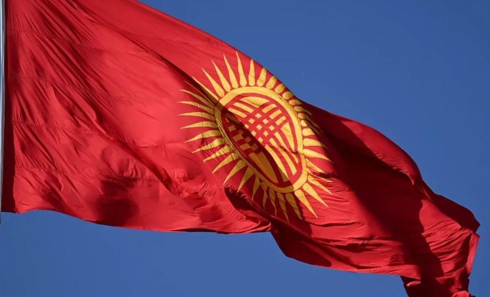 Кыргызстандын мамлекеттик карызы 39% ВВПга түшүрүлдү: Садыр Жапаровдун билдирүүсү