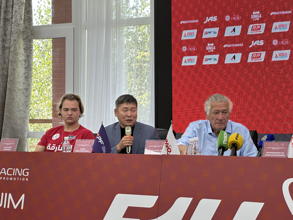 Жан-Клод Ван Дамм может принять участие в чемпионате мира F1H2O на Иссык-Куле