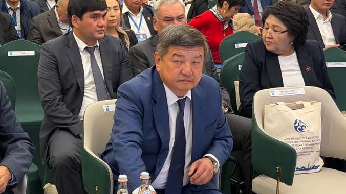 Кольцевая дорога вокруг Бишкека снизит загруженность трафика до 80%, — Акылбек Жапаров