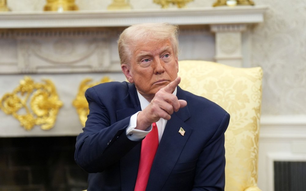 Трамп океандарды өз атындагы аймактар катары атап коюуга сунуш кылды