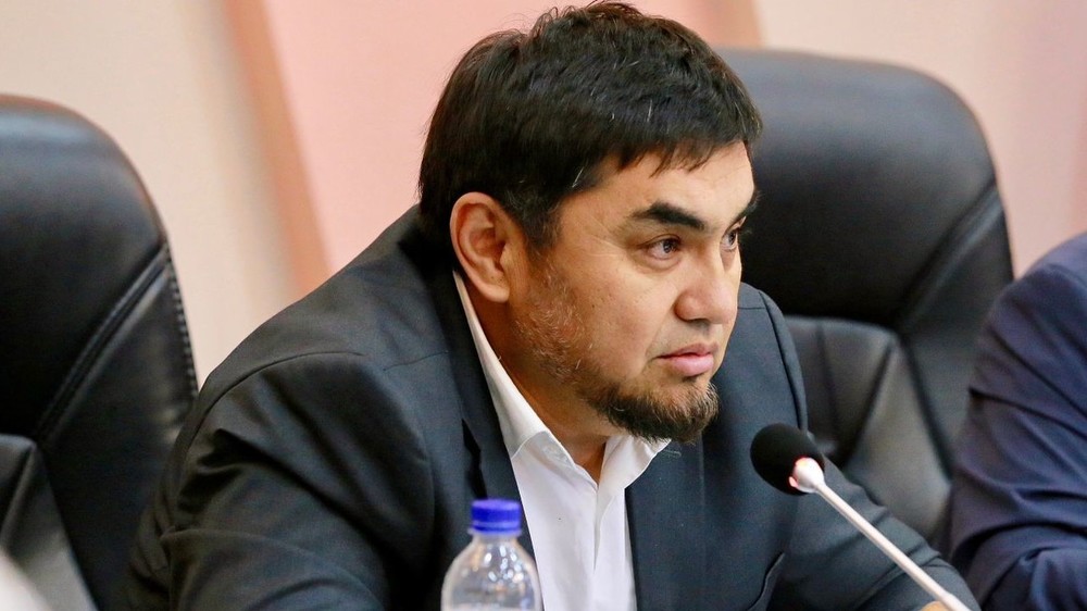 Депутат сообщил о продаже участков кладбища в Оше за $80 тыс.; чиновники выступили с опровержением