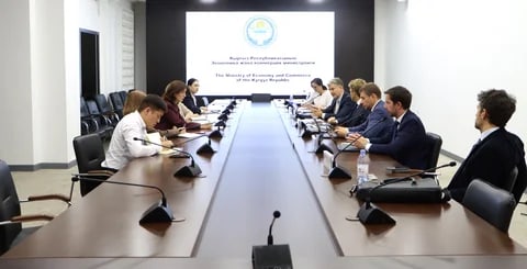 Кыргызстан жана Дүйнөлүк банк мамлекеттик ишканалардын натыйжалуулугун жогорулатуу боюнча талкуу жүргүштү